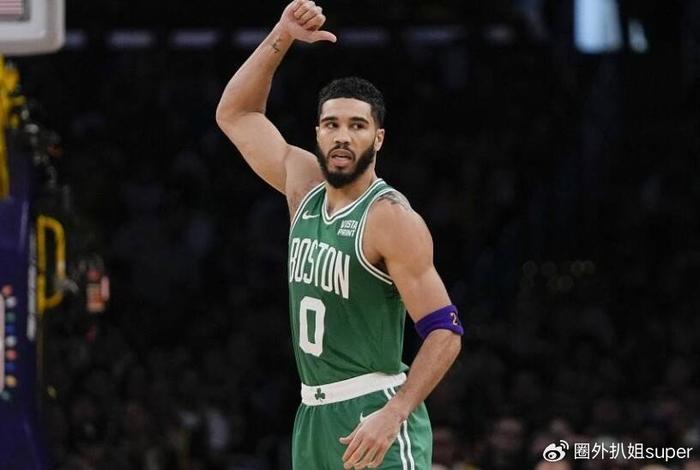 AYX爱游戏中国-塔图姆新星领先优势明显表现突出，篮网前途光明！-AYX爱游戏中国