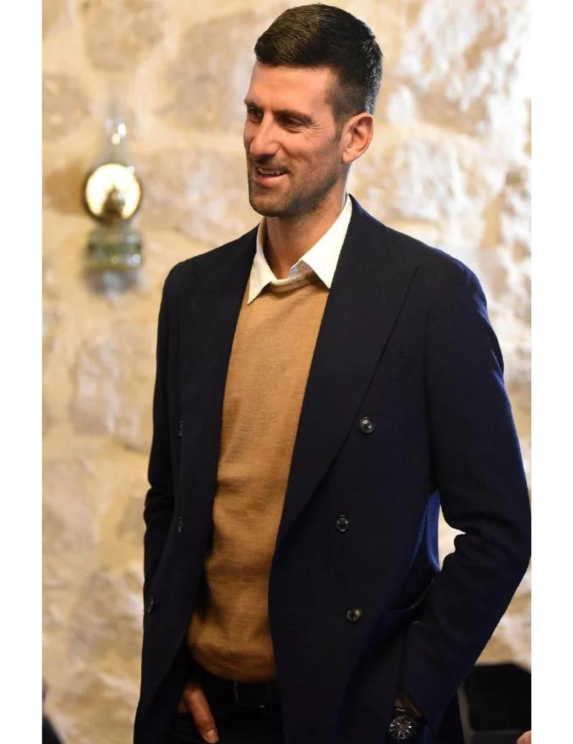 爱游戏-拜仁观众热烈欢呼！，德约科维奇迎来十五赛季出色发挥上演精彩一战-爱游戏