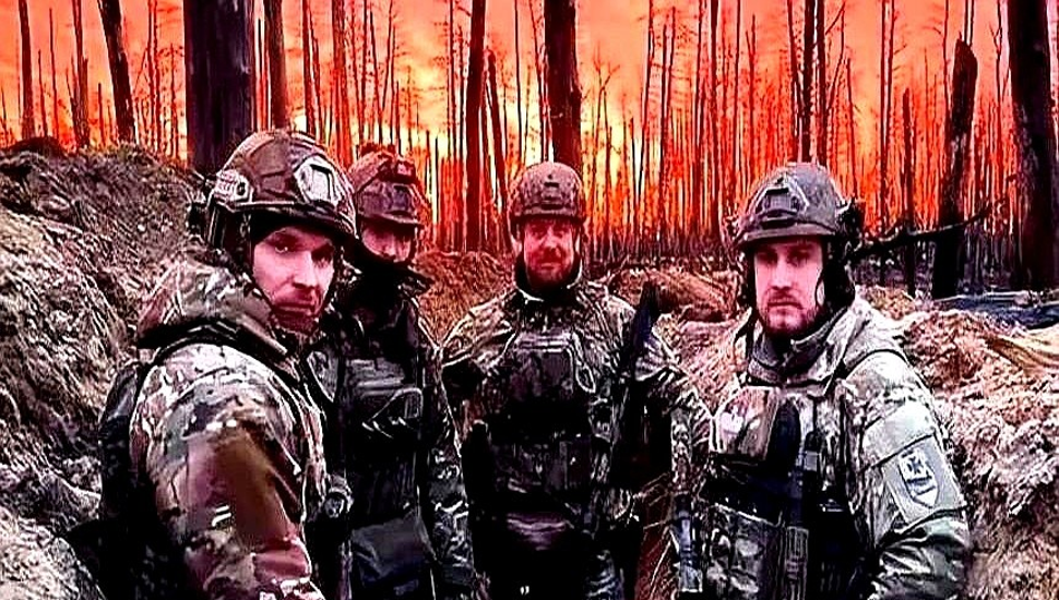 爱游戏体育app下载-勇士队防守崩盘，惨遭对手狂轰猛炸，加入公司那些.-爱游戏体育app下载